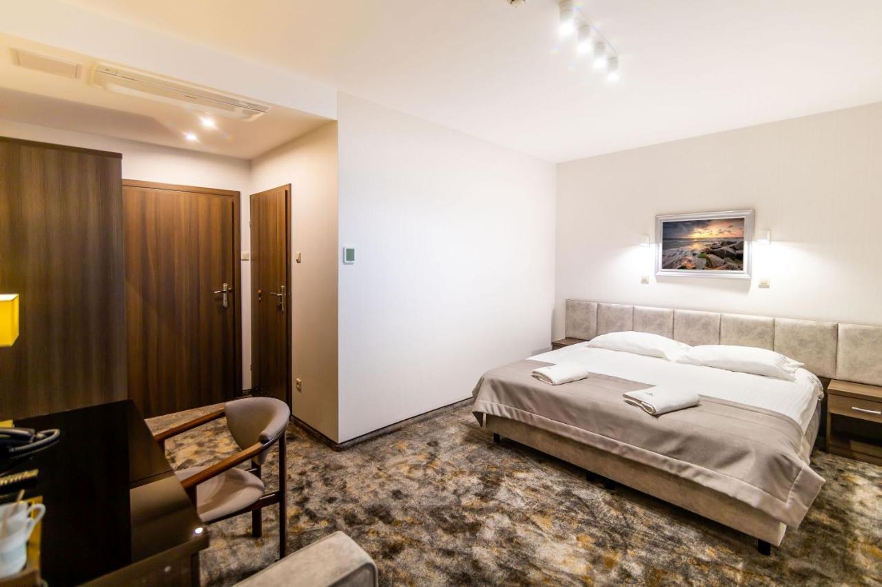 Hotel Jantar Wellness & Spa Ustka Exterior photo